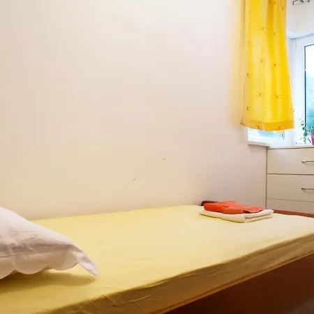 Apartments Tino Makarska Room photo
