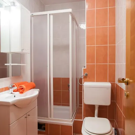 Apartments Tino Makarska Room photo