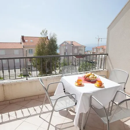 Apartments Tino Makarska Room photo