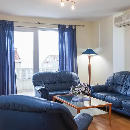 Apartments Tino Makarska Room photo
