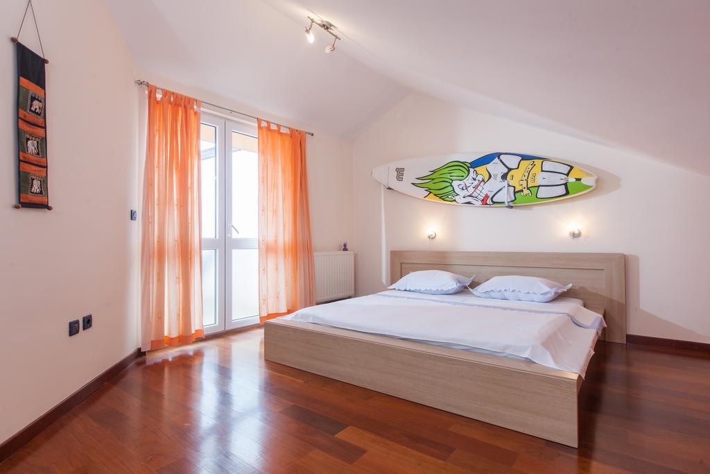 Tino Apartment
