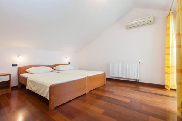 Tino Apartman Makarska